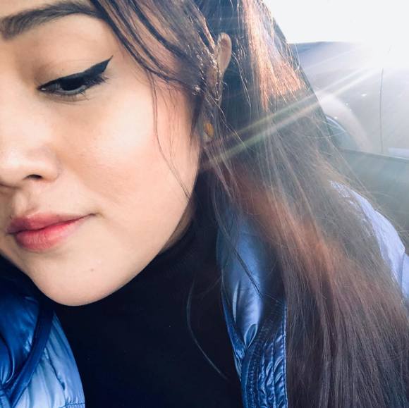 gloria_gs01